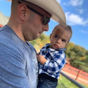 Meet your Posher, Matthew